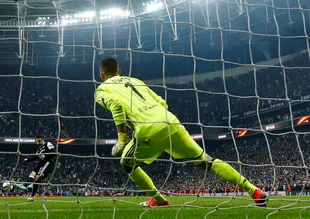 Son penaltı Mitrovic'e nasıl kaldı?