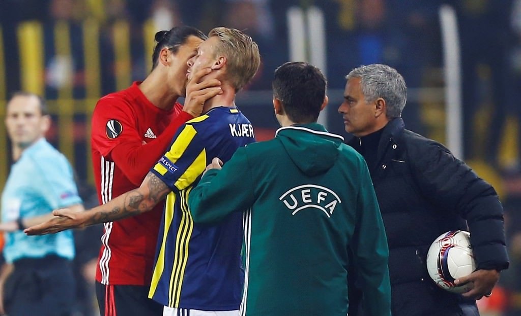 Fenerbahçe - Manchester United maçından kareler