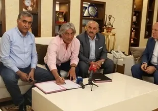 Kemal Kılıç sözleşme yeniledi