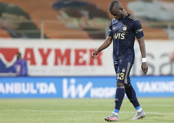 Fenerbahçe Alanya'da yara aldı!