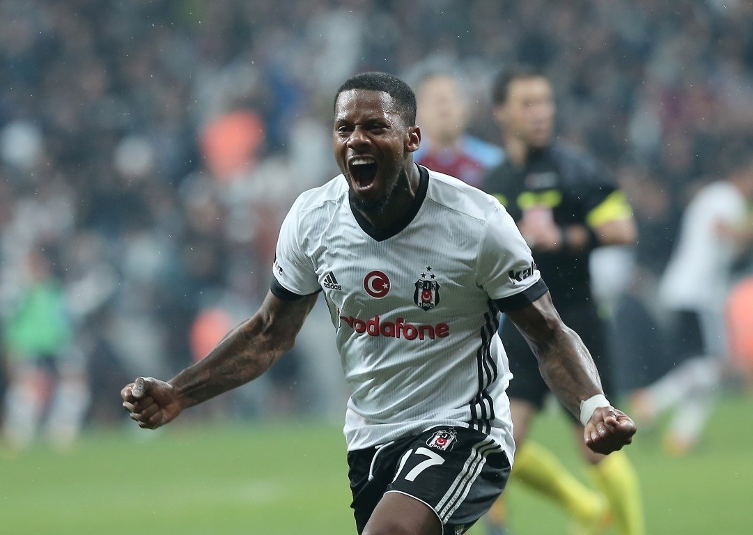 Jeremain Lens: Severek oynayacağım