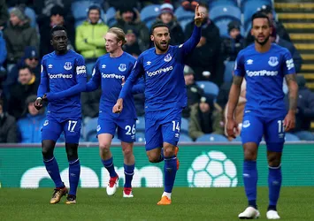 Cenk'in golü Everton'a yetmedi!