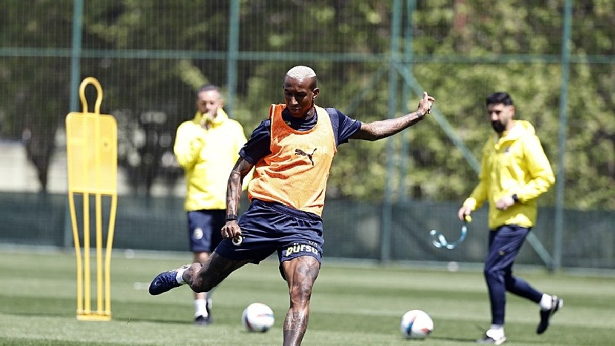 Fenerbahçe, Eyüpspor maçının hazırlıklarını sürdürdü! Fenerbahçe, Eyüpspor maçının hazırlıklarını sürdürdü!