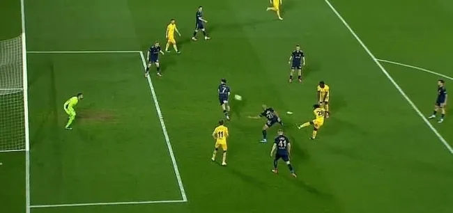Son dakika spor haberi: Ankaragücü - Fenerbahçe maçında penaltı beklentisi! İşte o pozisyon... - 2