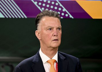 Van Gaal Ajax'a döndü!