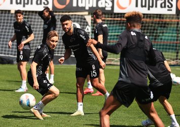 Bobo Beşiktaş antrenmanını izledi