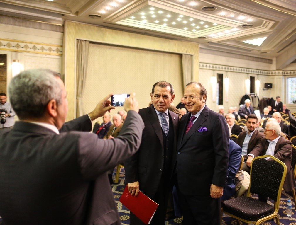 Galatasaray’da futbolcular borçlu çıktı