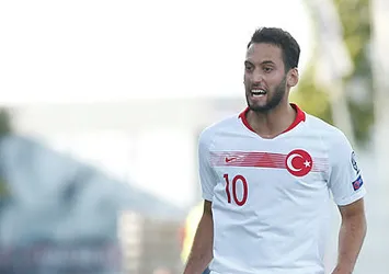 Hakan Çalhanoğlu çıldırttı!