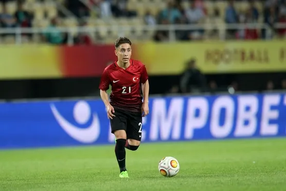 Galatasaray'dan Emre Mor bombası