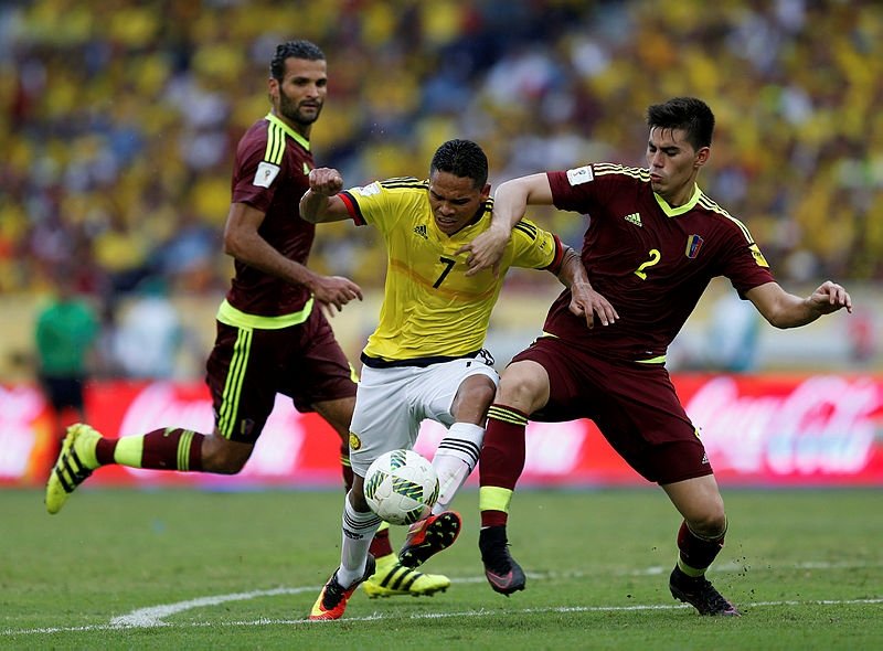 Galatasaray’da Gomis’in alternatifi Carlos Bacca