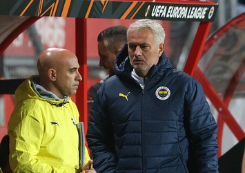 Fenerbahçe'de 3 isim ara transferde yolcu!