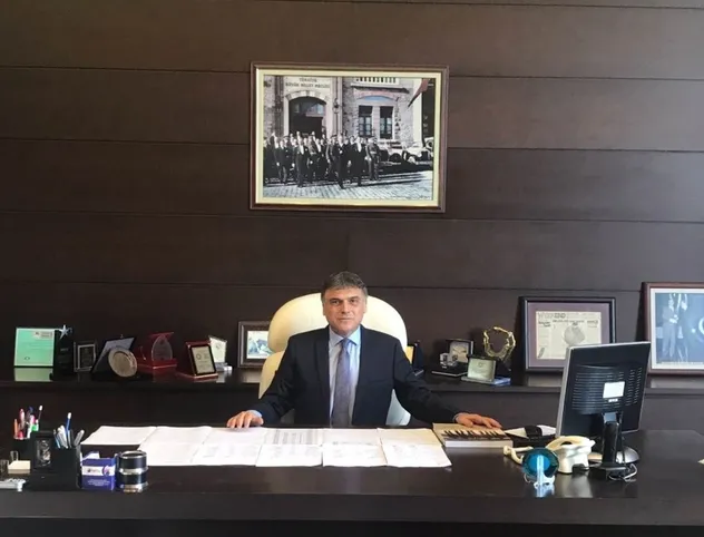 Galatasaray'da ilk başkan adayı belli oldu - 1