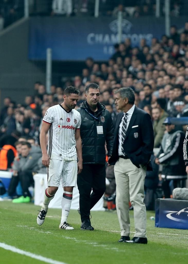 Beşiktaş-Napoli karşılaşmasından kareler