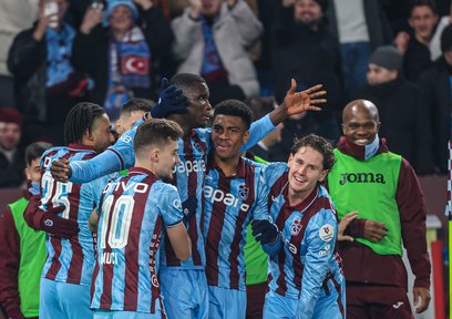 Fırtına, Akyazı'da sert esti!