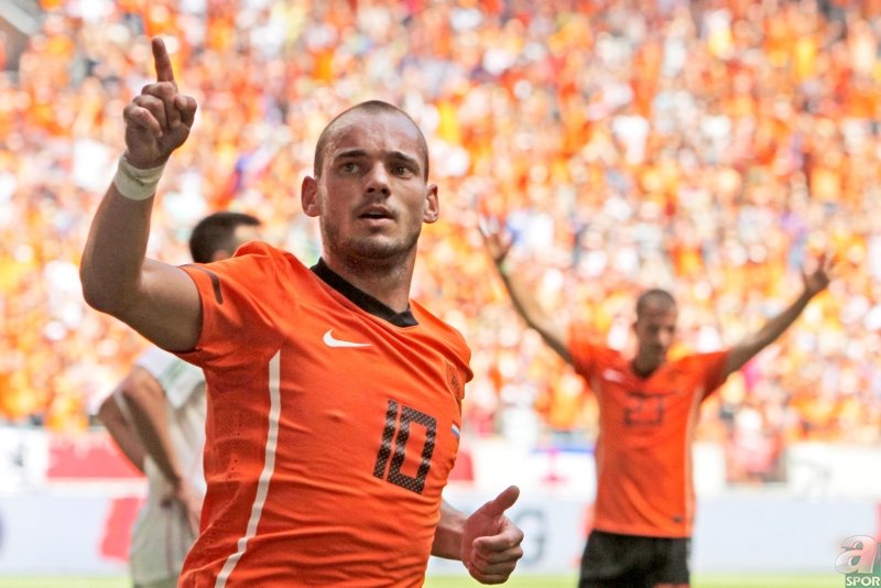 Sneijder Galatasaray’a dönecek mi? Fatih Terim açıkladı
