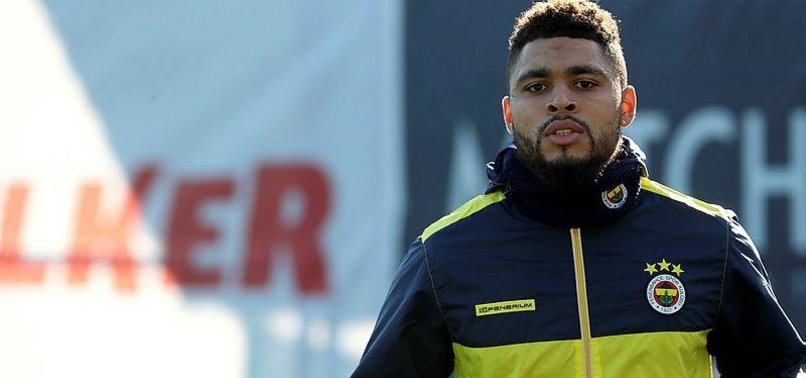 Fenerbahce Den 18 Ayda 6 Stoper Transferi Aspor