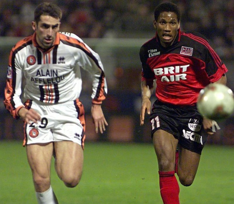 Yıldız futbolcuların gençlik halleri