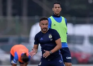 Vitor Pereira'nın yardımcılarının görevine son verildi