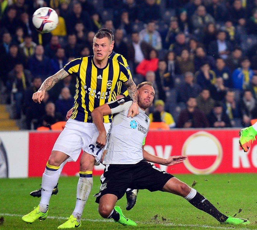 Fenerbahçe-Krasnodar karşılaşmasından kareler