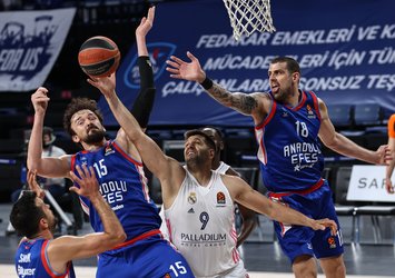 Anadolu Efes güle oynaya! | Özeti izleyin