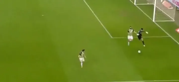 Fenerbahçe - Hatayspor maçında bir penaltı kararı daha! Serdar Dursun yerde kaldı - 1