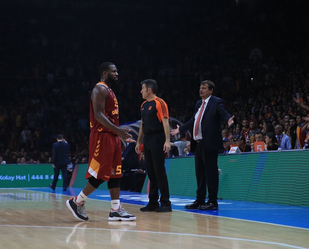 Galatasaray - CSKA maçında olay