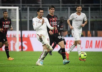 Milan'a Roma şoku!