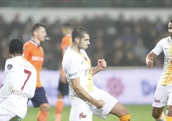 Eren Derdiyok gollerine devam ediyor