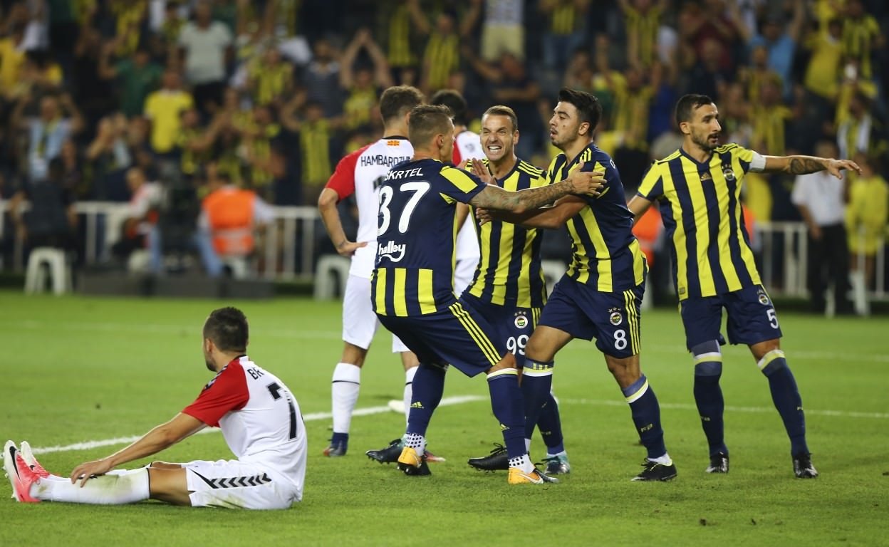 Fenerbahçe-Vardar karşılaşmasından kareler