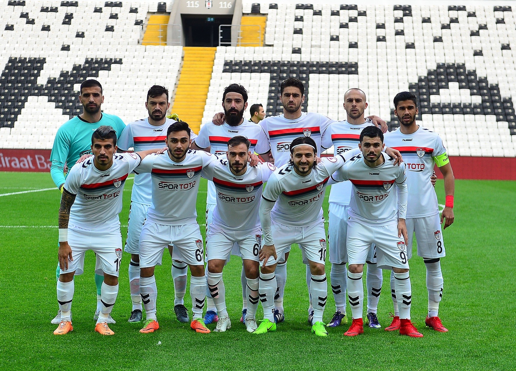 Manisaspor’a 4 gol atan Negredo’nun kimi işaret ettiği ortaya çıktı