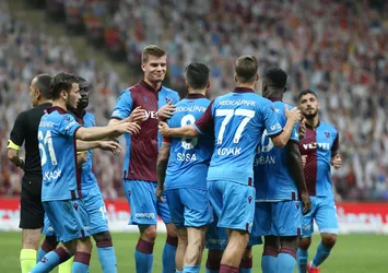 Deplasman canavarı
