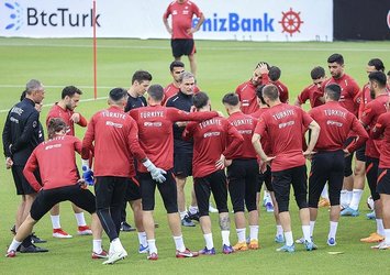 Milliler Faroe Adaları'na karşı!