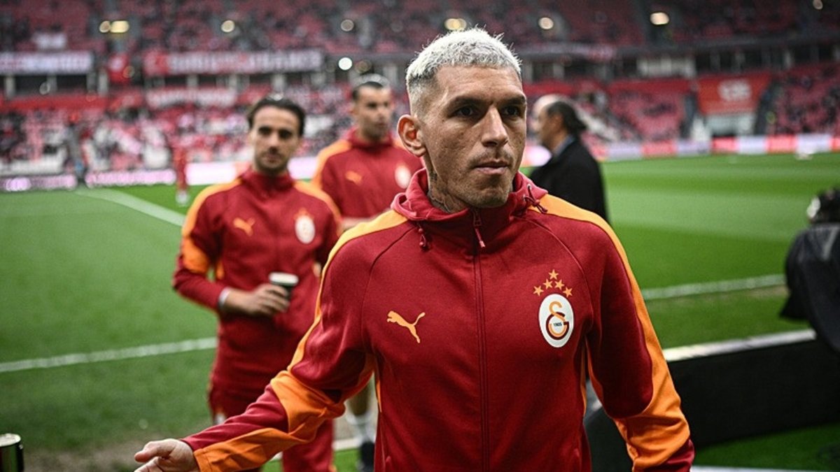 Lucas Torreira'ya Beyoğlu'nda yumruklu saldırı!