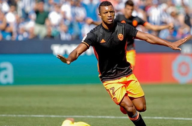4 büyüklerden giden futbolcular ne yaptı?