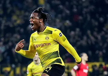 Batshuayi, Dormund’u sırtlıyor