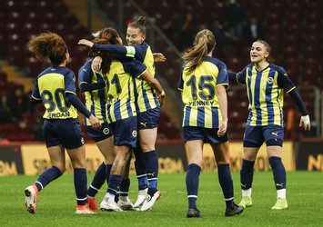 Derbide Fenerbahçe farklı kazandı! İşte tarihi maçın golleri