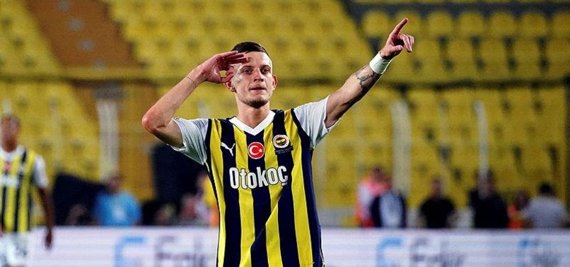 Fenerbahçe'de Sebastian Szymanski rekora imza attı