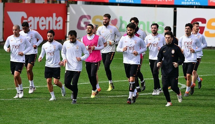 Terim’in aklı derbide!