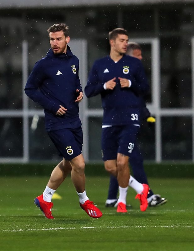 Fenerbahçe’de Serdar Aziz bilmecesi!