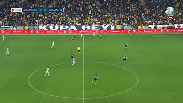 Ankaragücü Başakşehir maçında Serdar Gürler'in attığı gol ofsayta takıldı!