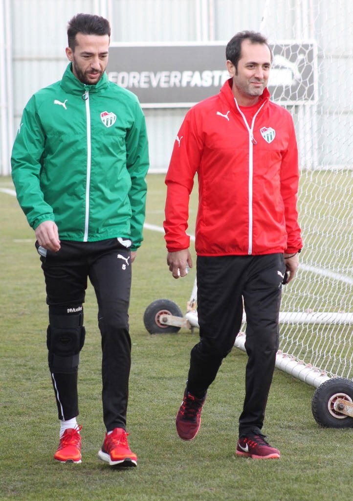 Galatasaray’dan ayrılan futbolcular ne yapıyor?