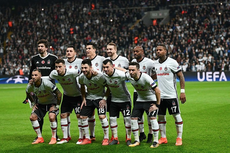 Avrupa’da zirveye uçuyor!