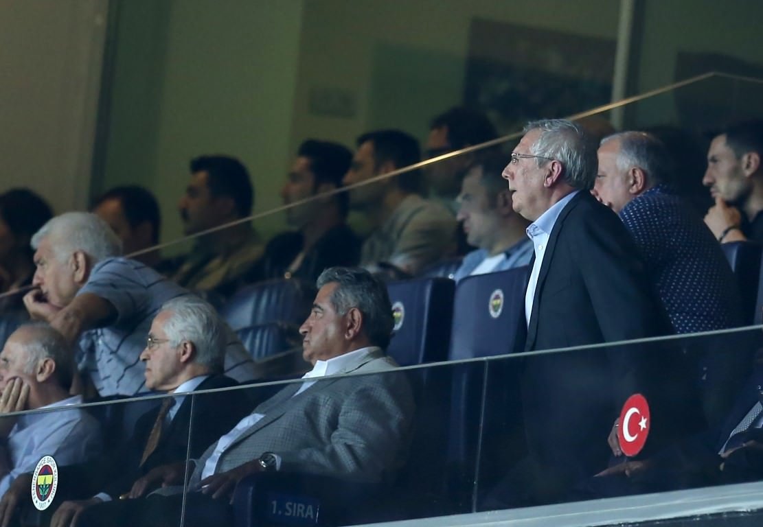 Fenerbahçe-Vardar karşılaşmasından kareler