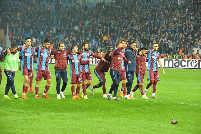 Spor yazarları Trabzonspor - Fenerbahçe maçını yazdı
