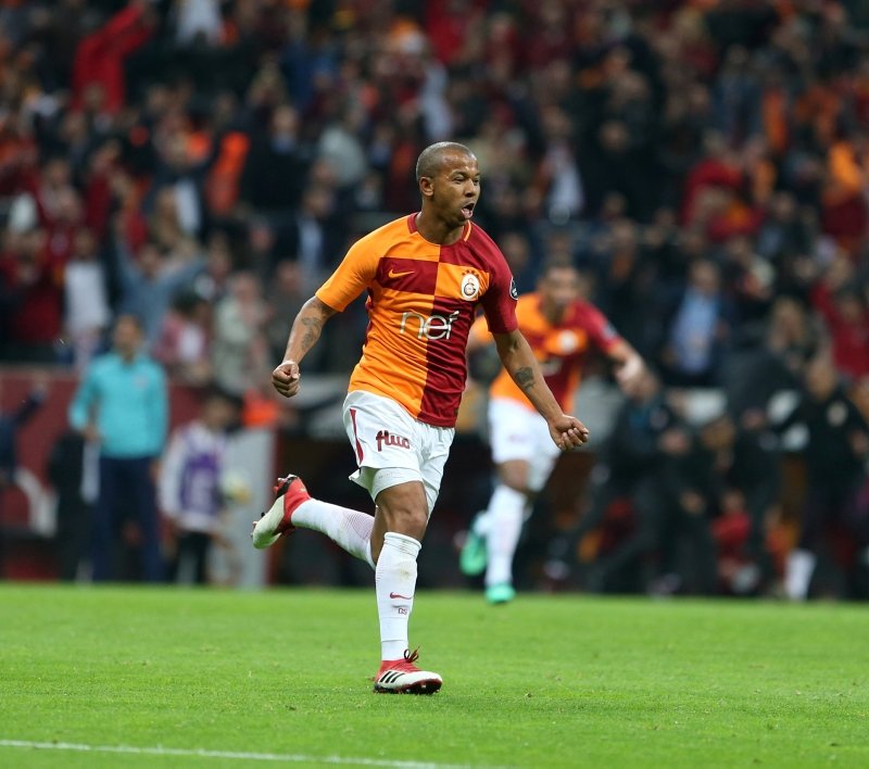 G.Saraylı isim için geliyorlar!