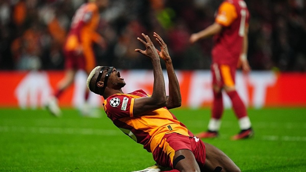 GALATASARAY HABERİ - İngiliz efsaneden Osimhen'e özür: Bunu yapmamalıydım! GALATASARAY HABERİ - İngiliz efsaneden Osimhen'e özür: Bunu yapmamalıydım!