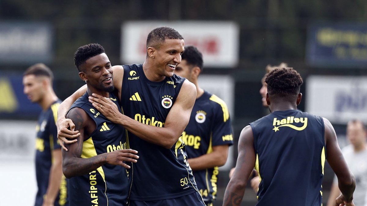 Fenerbahçe, Feyenoord maçının hazırlıklarını sürdürdü! Fenerbahçe, Feyenoord maçının hazırlıklarını sürdürdü!