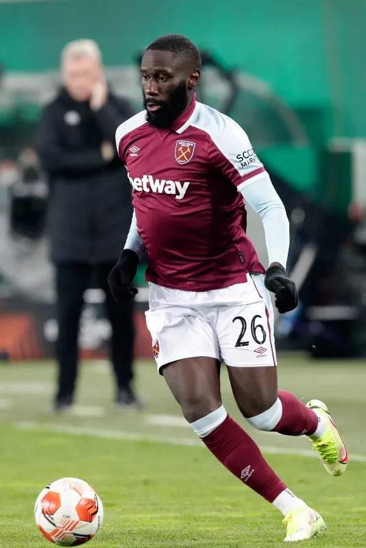 FENERBAHÇE TRANSFER HABERLERİ - Kanarya sol bekte sona geliyor! Ghislain Konan olmazsa Arthur Masuaku... - 1
