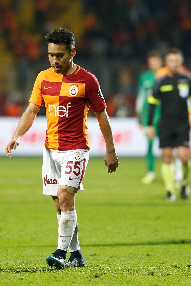 Galatasaray liderliği Kasımpaşa’da bıraktı
