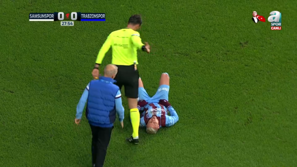 Trabzonspor'dan kırmızı kart beklentisi! İşte Zubkov'un yerde kaldığı an